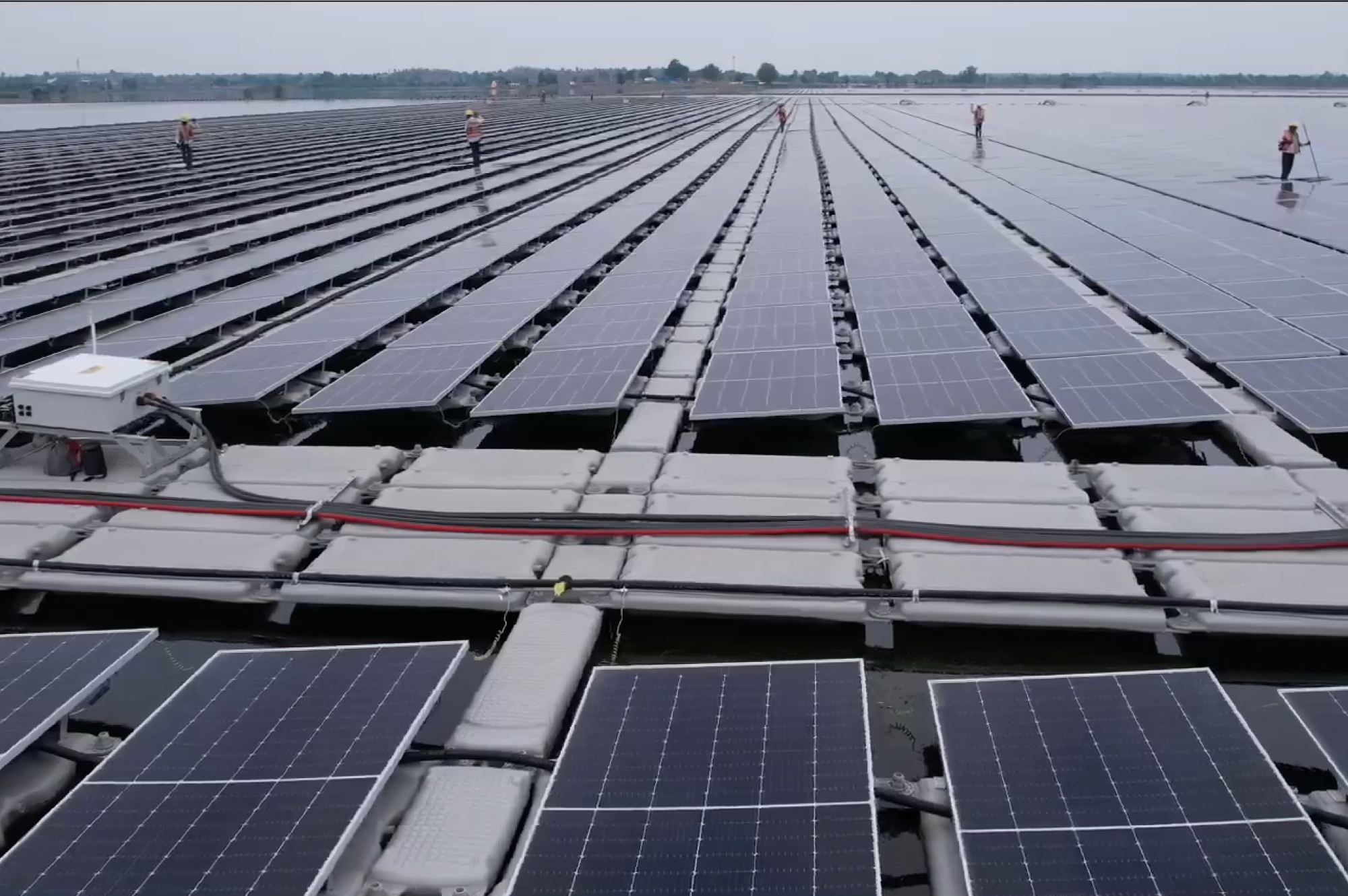 MNRE adds 35 solar PV modules manufacturers in revised ALMM List-I 