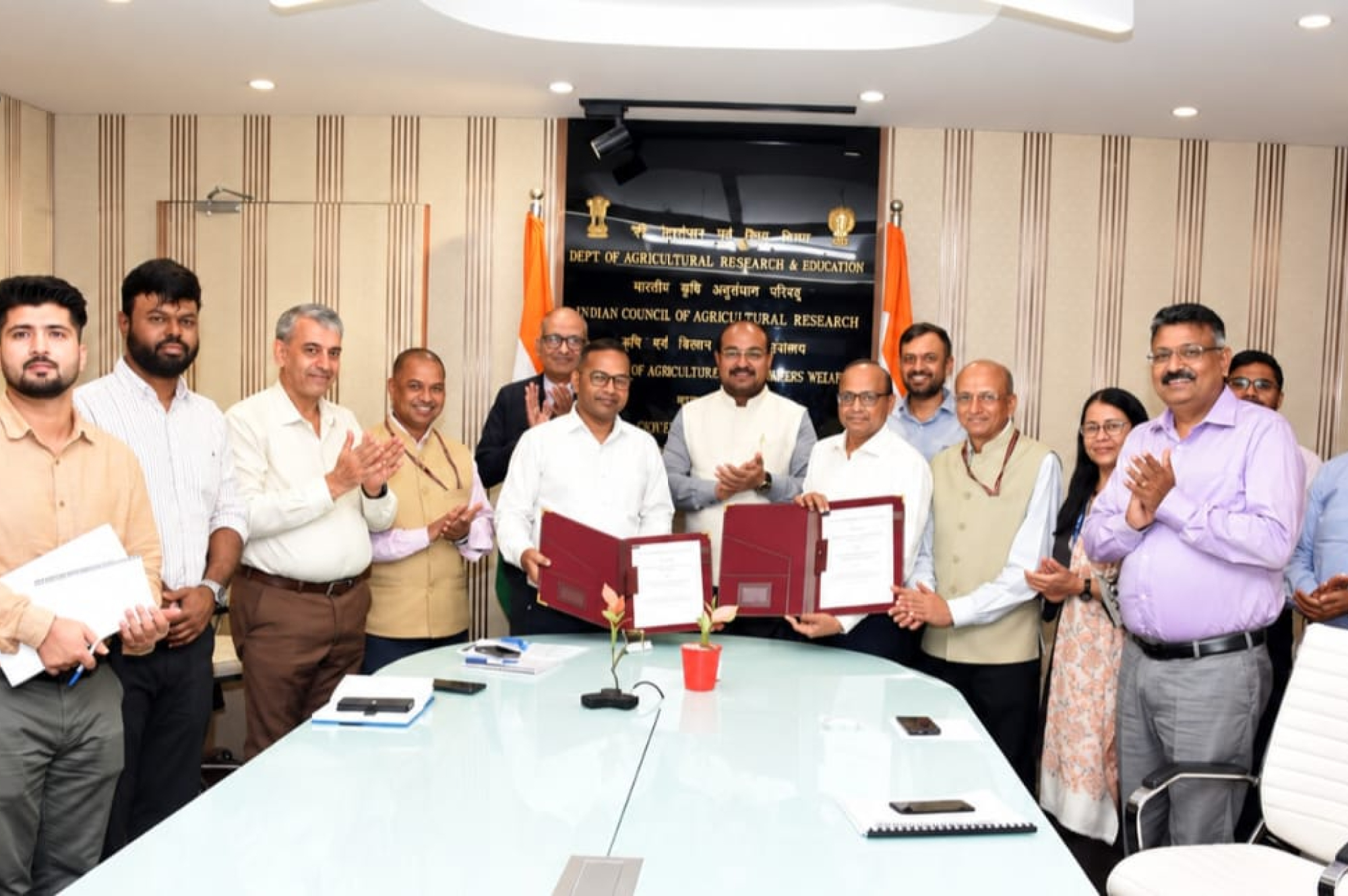 RECPDCL signs MoA with ICAR for rooftop solarisation of 76 institutes across India